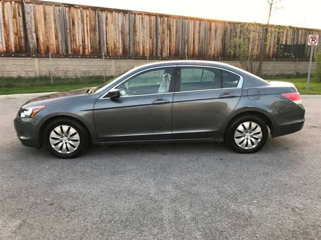 2010 Honda Accord LX 4dr Sedan 5A